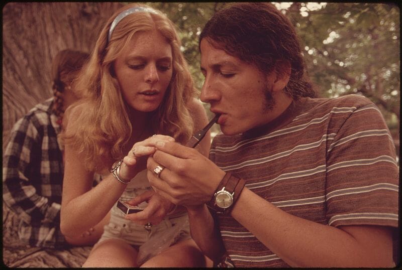 4/20 smoking weed